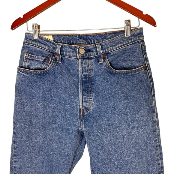 Levi's Women's 501 Original Cropped Jeans- Size 28 - Picture 4 of 13